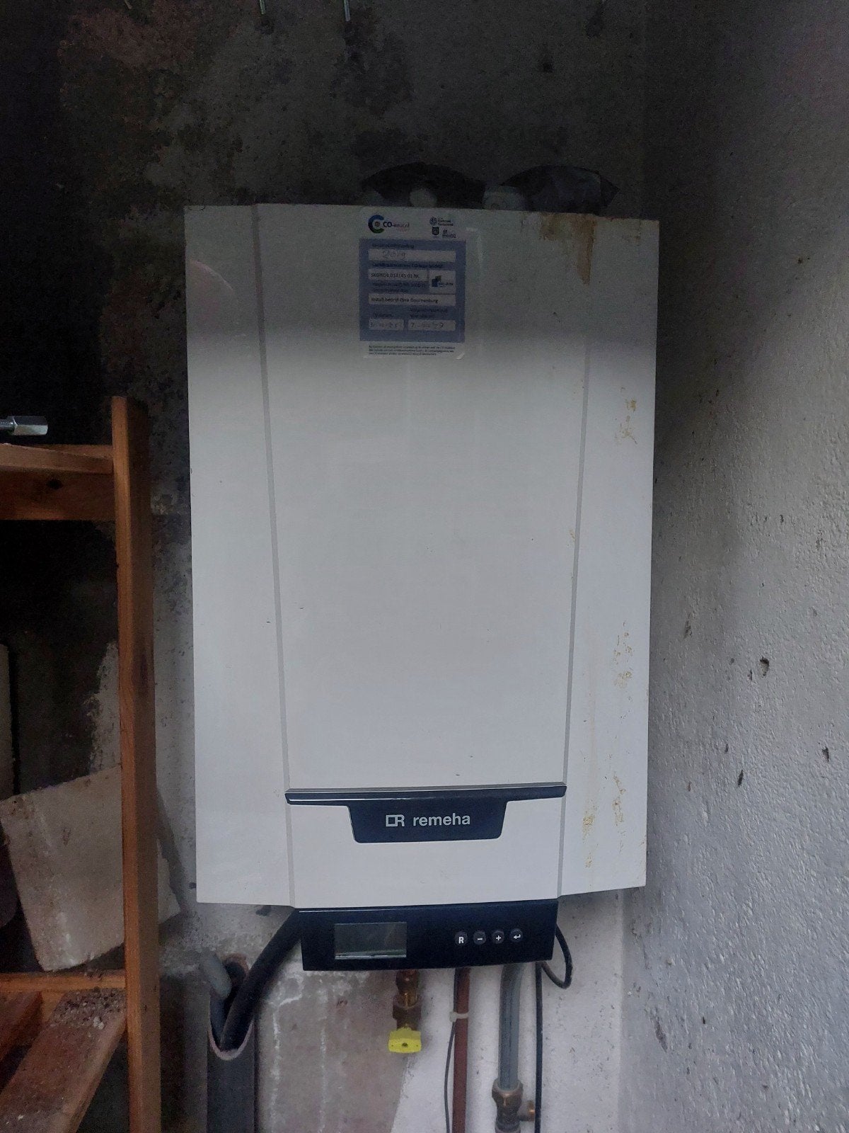 remeha verwarmingsketel, Doe-het-zelf en Verbouw, Ophalen, Gebruikt, Aardgas, Minder dan 20 liter