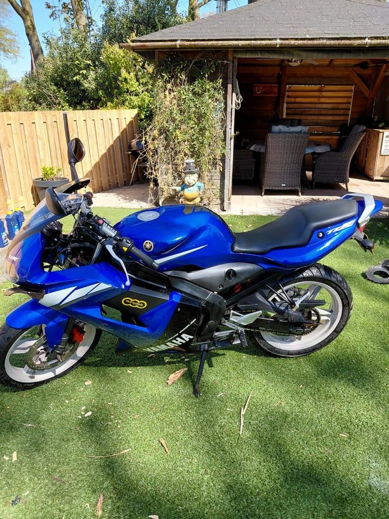 Yamaha 50 cc TZR met accessoires., Fietsen en Brommers, Scooters | Yamaha, Ophalen of Verzenden, Gebruikt, Tweetakt, Overige modellen