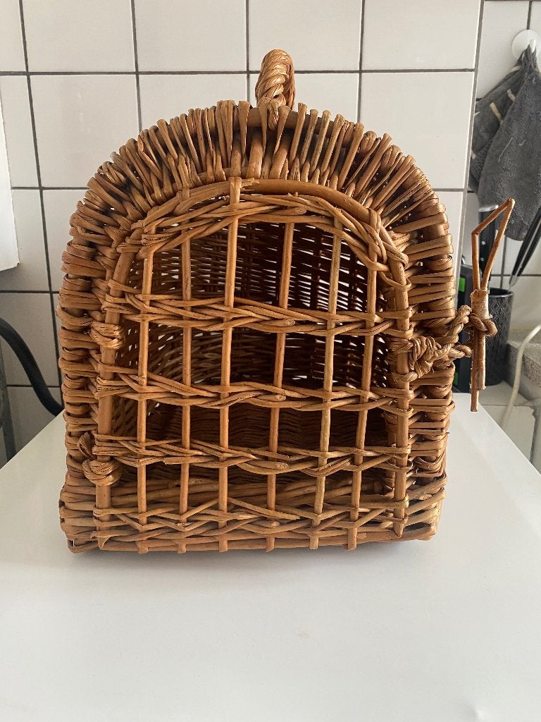 Rieten kattenmand, Dieren en Toebehoren, Kattenmanden, Ophalen of Verzenden, Zo goed als nieuw, Riet