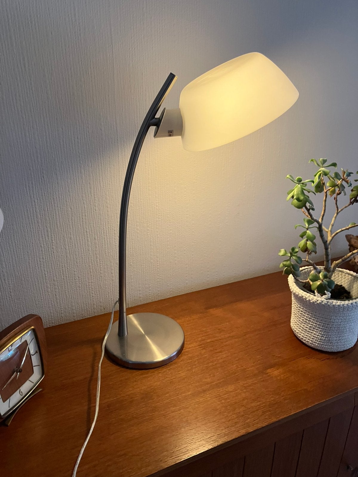 Mooie design lamp. Tafel model. 62 cm, Ophalen, Zo goed als nieuw