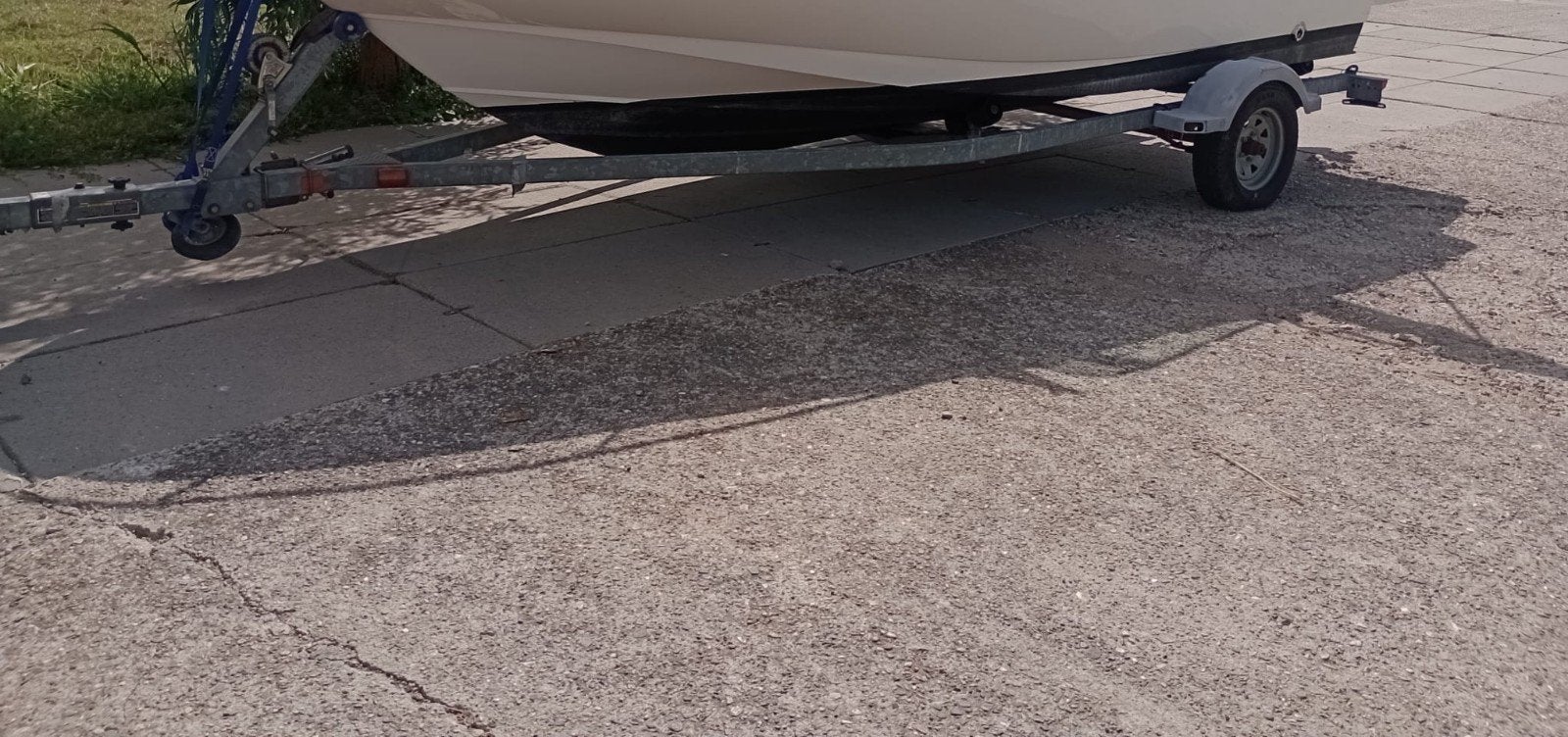 Nette gegalvaniseerde boottrailer, Minder dan 1500 kg, Gebruikt, Overige typen, Minder dan 6 meter