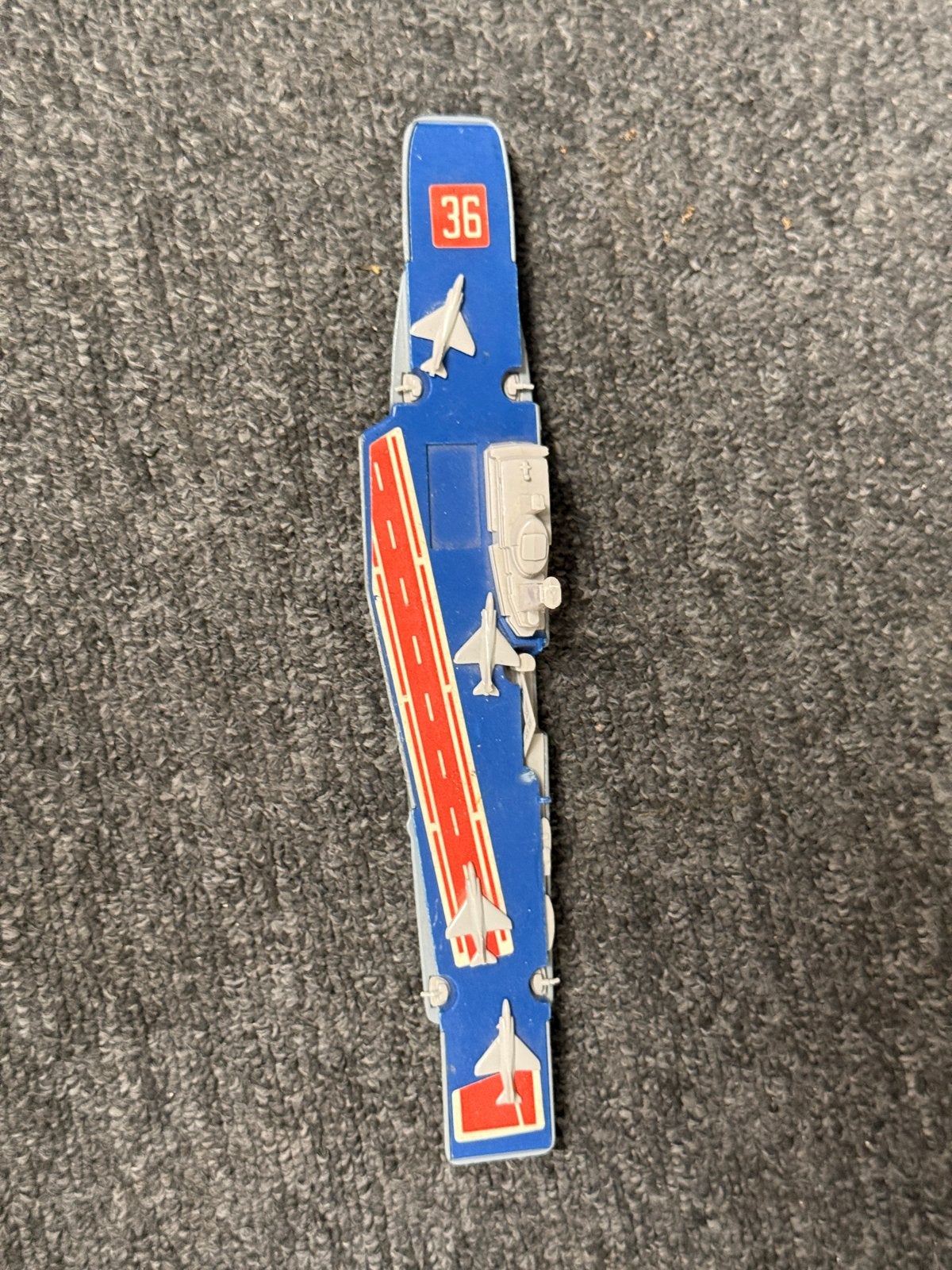 Matchbox Sea Kings K-304 Vliegdekschip 1976, Ophalen, Gebruikt
