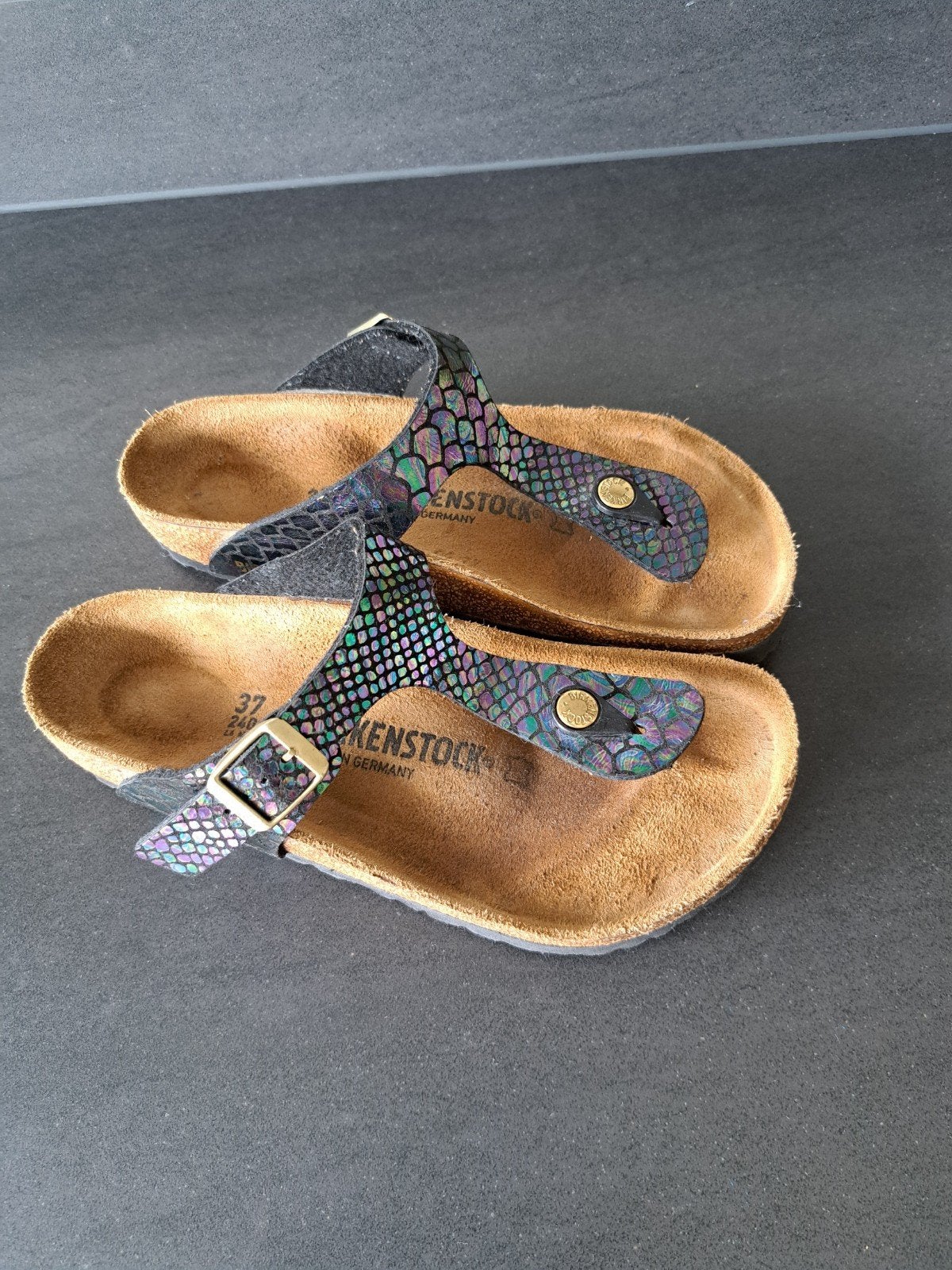 Birkenstock sandalen shiny snake black maat 37  zgan, Zwart, Zo goed als nieuw, Birkenstock, Sandalen of Muiltjes