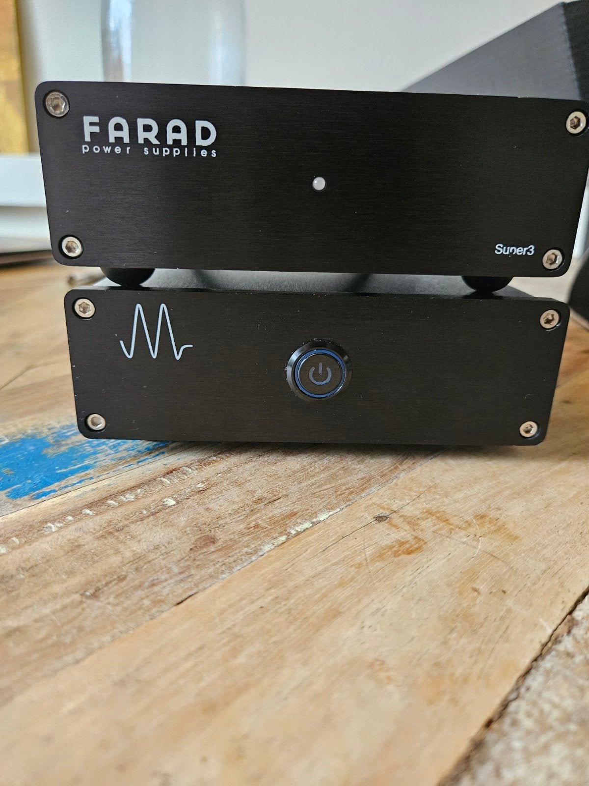 Magna Mano ULTRA III met Farad voeding, Ophalen of Verzenden, Audio