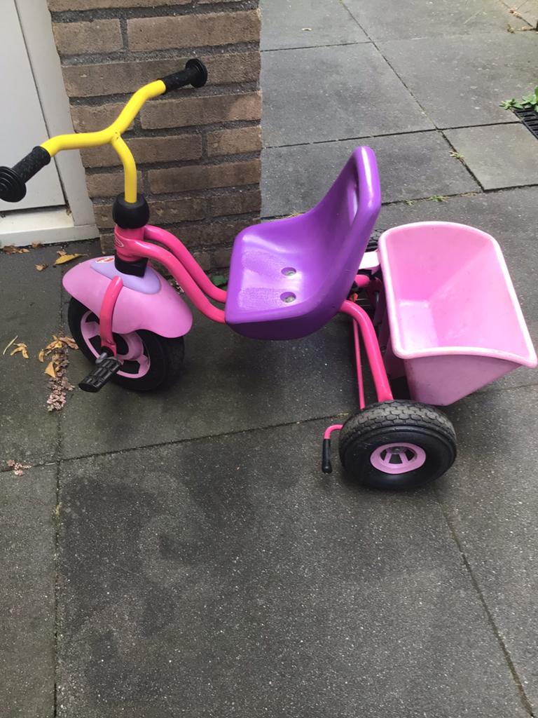 Kinderfietsje met kiepbak €7,50, Ophalen, Gebruikt, Trapvoertuig