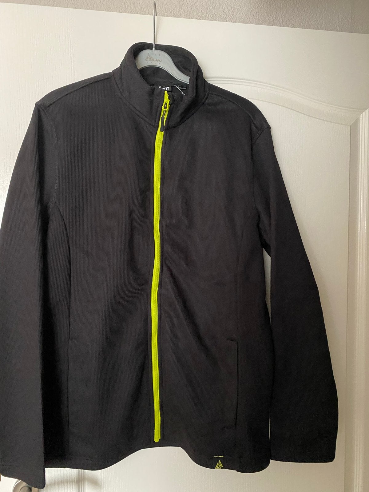 Zwart Vest met neongele rits - Crivit Maat  L NIEUW, Ophalen of Verzenden, Nieuw, Maat 52/54 (L), Zwart