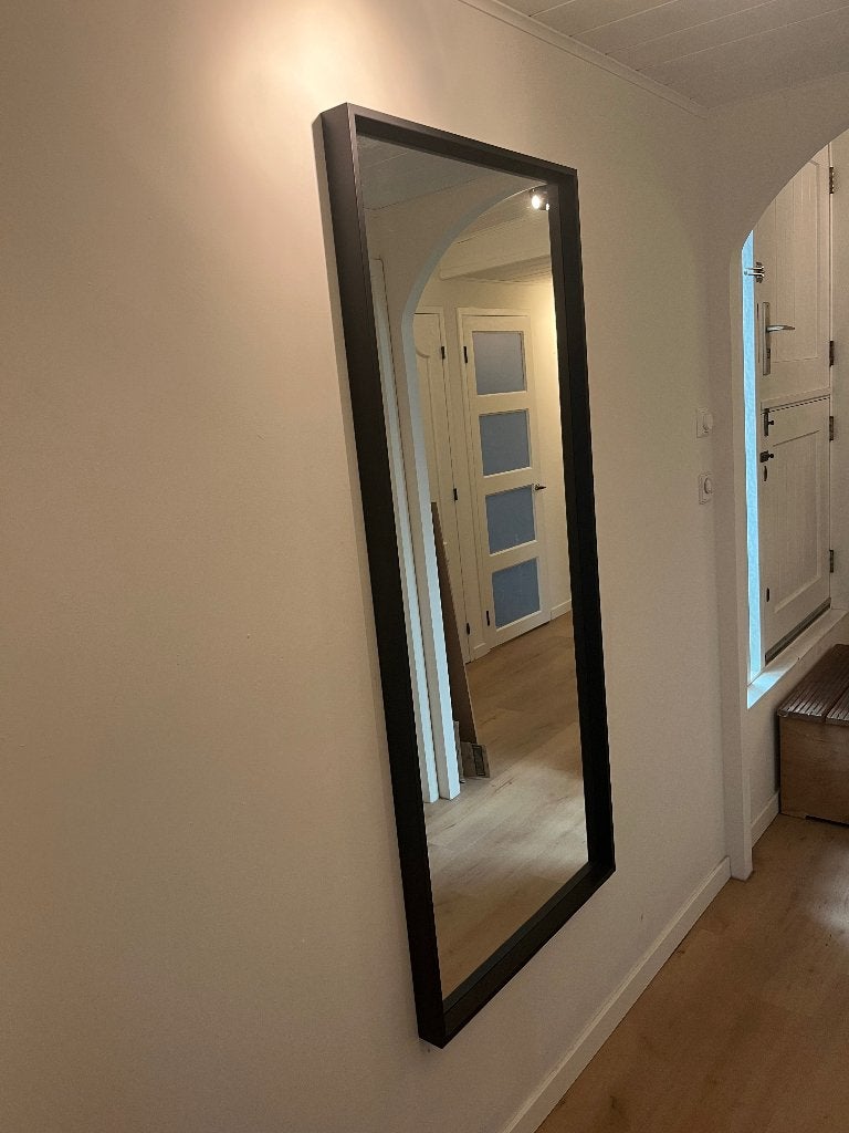 Nissedal Spiegel Ikea 65x150cm zwart, Huis en Inrichting, Woonaccessoires | Spiegels, Ophalen, 100 tot 150 cm, Zo goed als nieuw