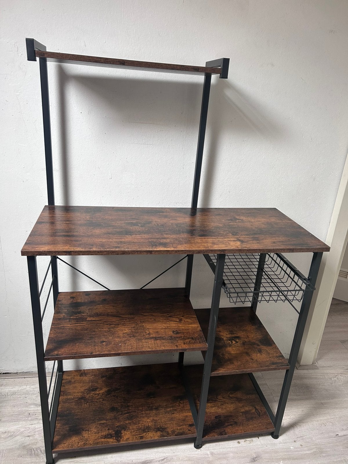 Goliving Keukenkast, Ophalen, Gebruikt, Overige materialen, Bruin