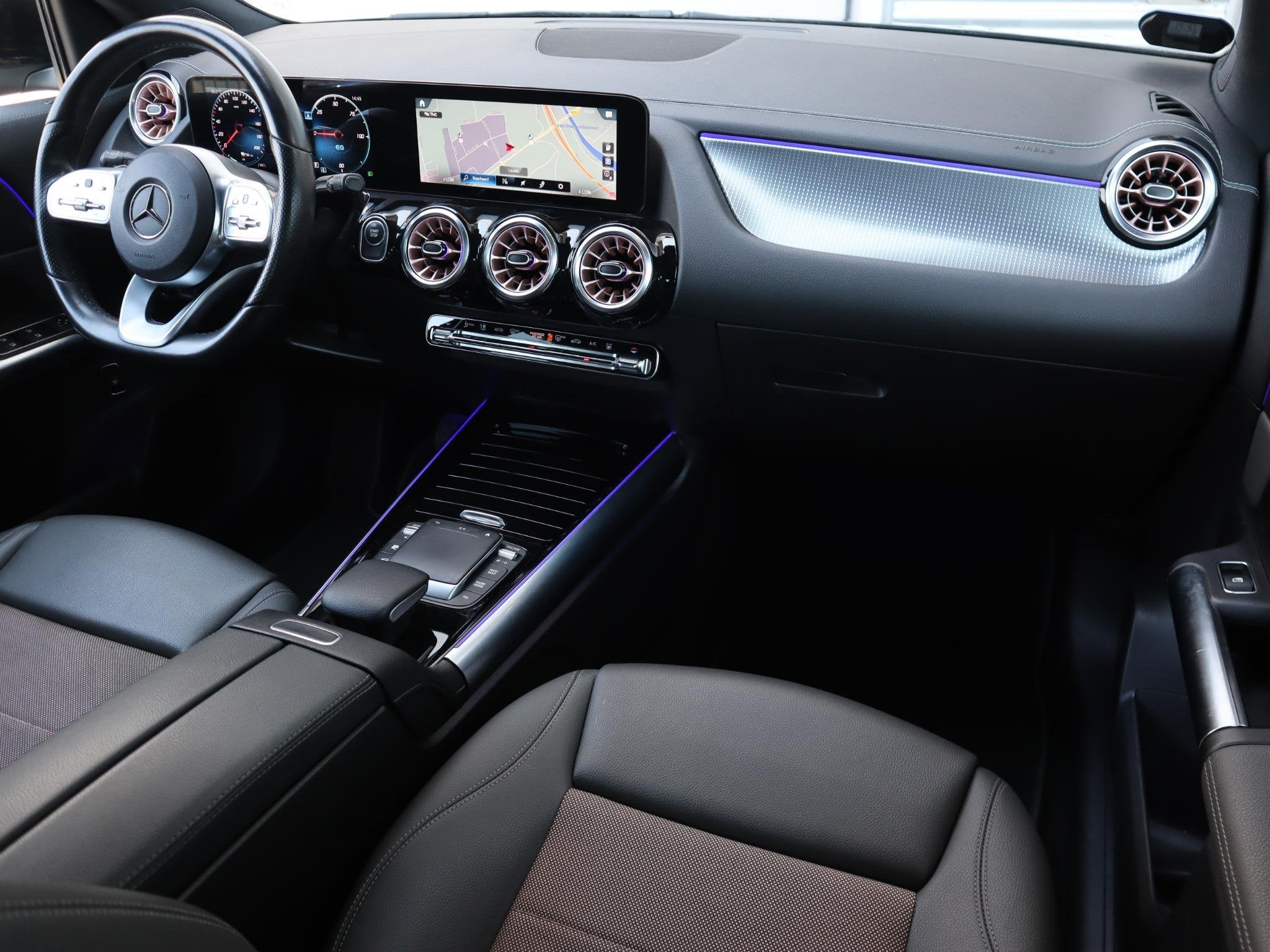Mercedes-Benz EQA 250 Business Solution Luxury 67 kWh l Keyl, Stof, Gebruikt, 750 kg, 190 pk