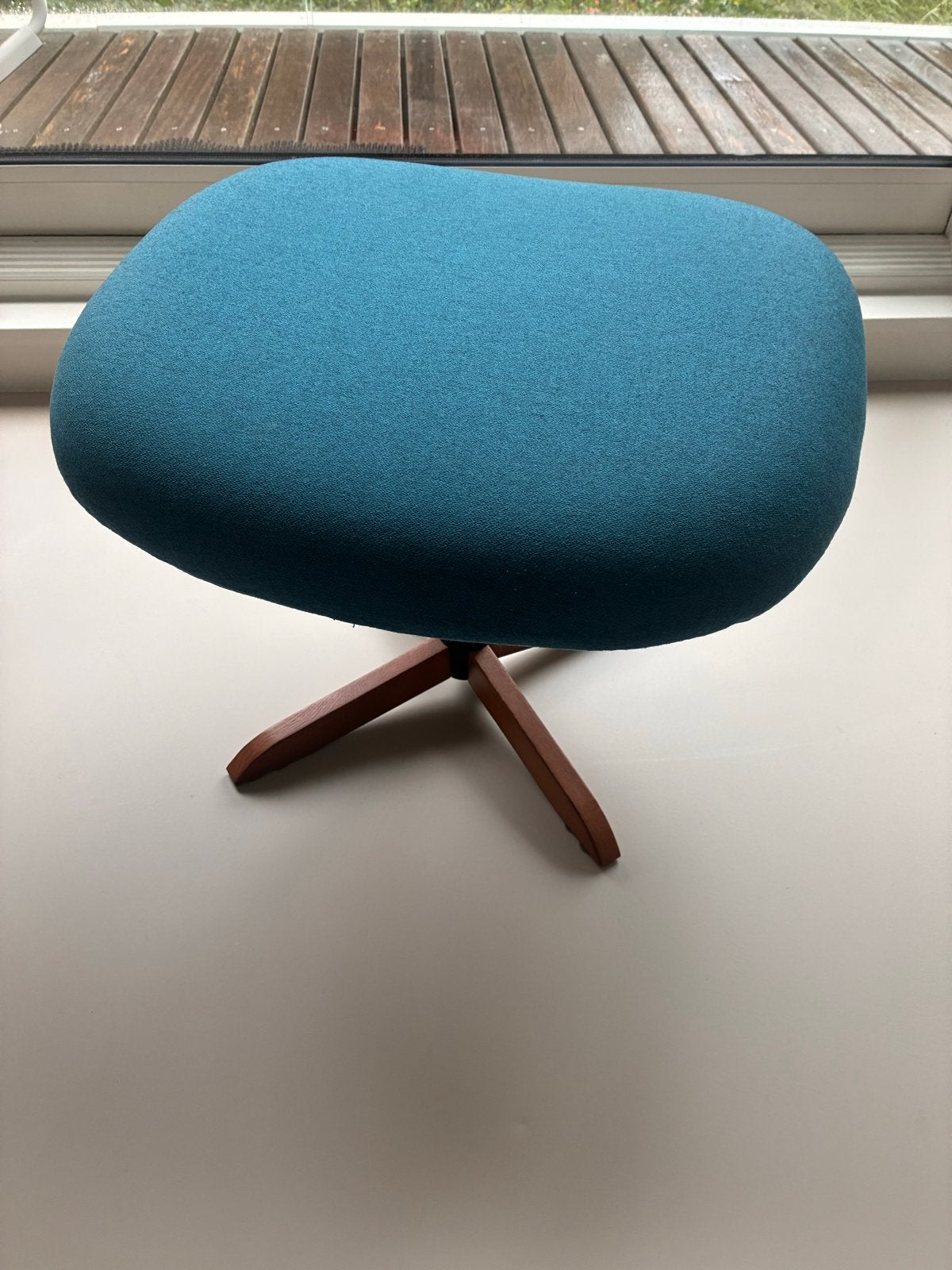 BoConcept Hocker Athena, Ophalen, Zo goed als nieuw, Overige vormen, 50 tot 75 cm