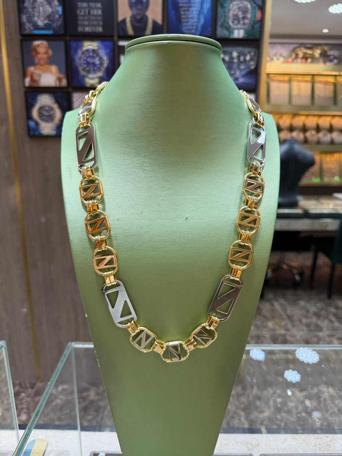 18KT Goud - 132 Gram - Ketting - PLATTE MAGNUM