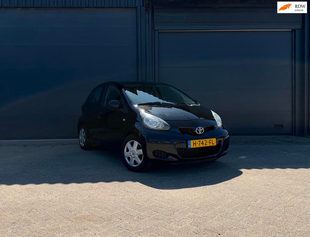 Toyota Aygo 1.0 | NWE APK | Airco | 5 Deurs |, Voorwielaandrijving, Gebruikt, 4 stoelen, Bedrijf