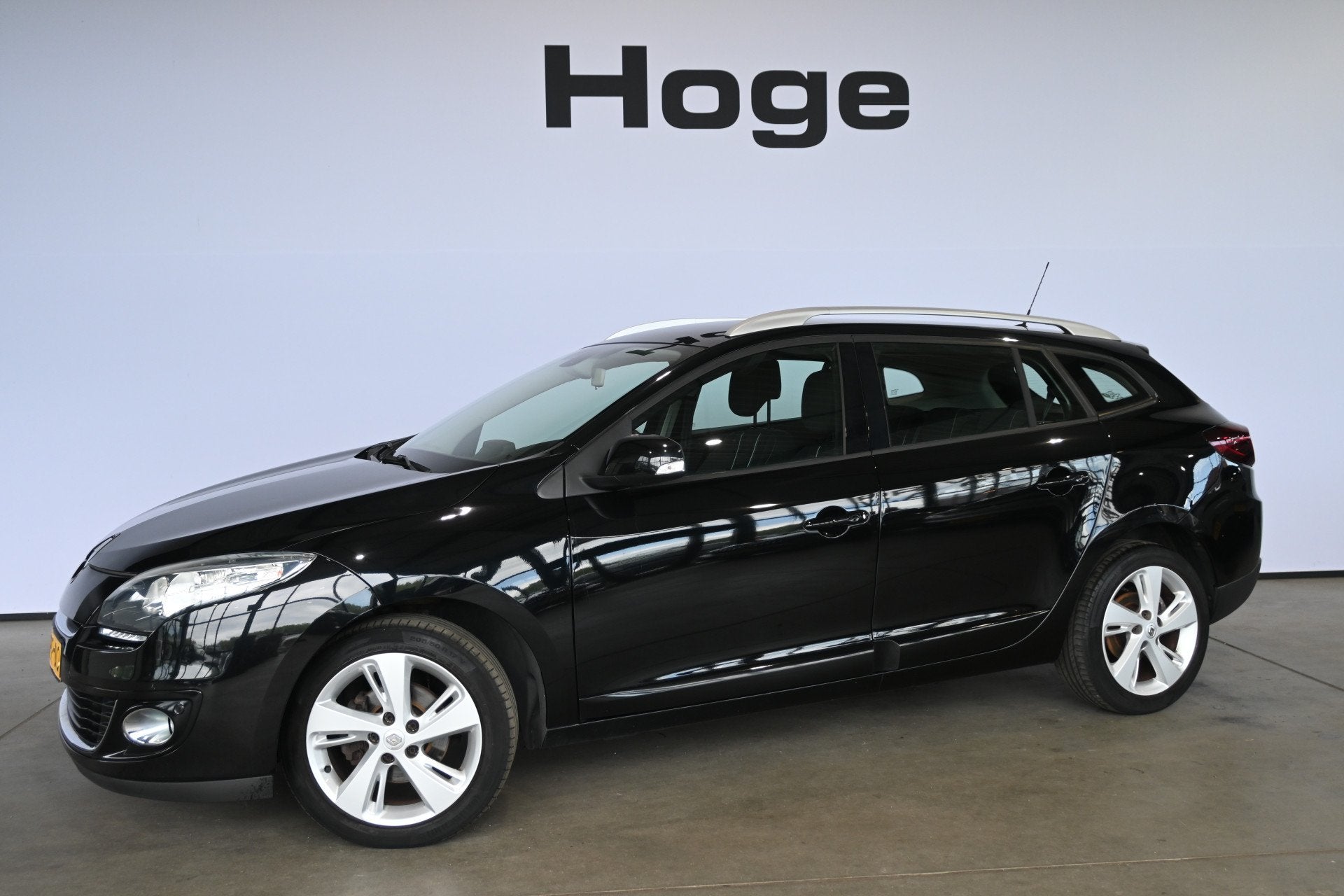 Renault Mégane Estate 1.2 TCe Authentique Nap! Clima Naviga, Auto's, Voorwielaandrijving, Euro 5, Stof, Gebruikt