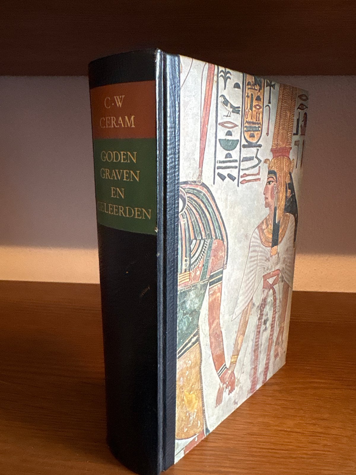 Goden, Graven en Geleerden - C.W. Ceram, Ophalen of Verzenden, 20e eeuw of later, Gelezen