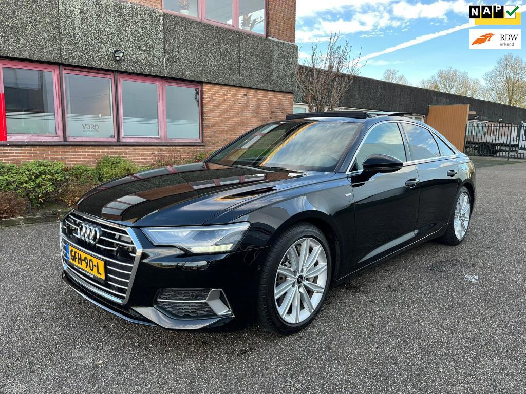Audi A6 Limousine 50 TFSI e quattro S edition Limo Pano Head, Auto's, Gebruikt, Euro 6, 4 cilinders, Leder en Stof