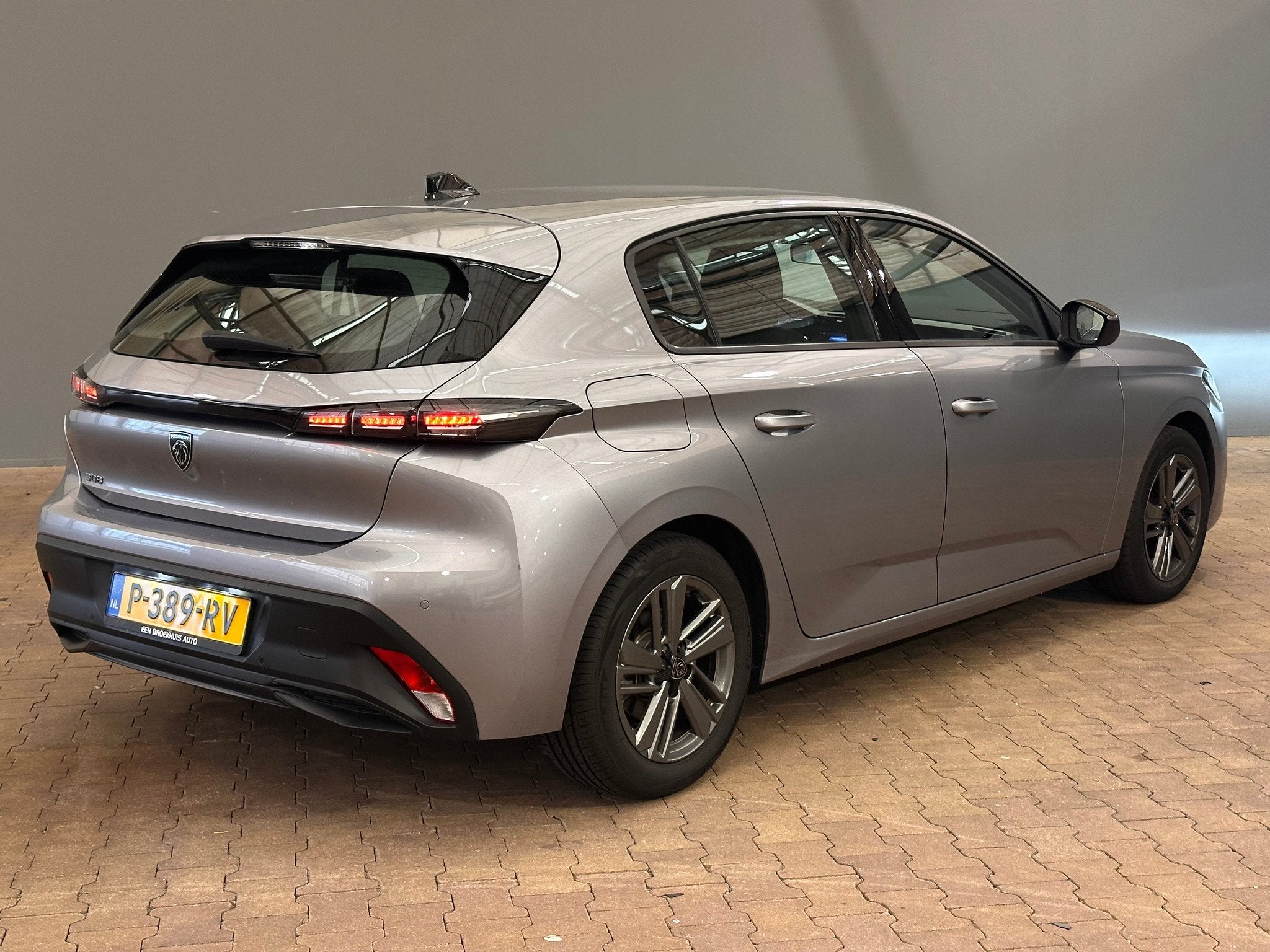 Peugeot 308 1.2 PureTech Active Pack Business, Auto's, Gebruikt, 1199 cc, Origineel Nederlands, 130 pk