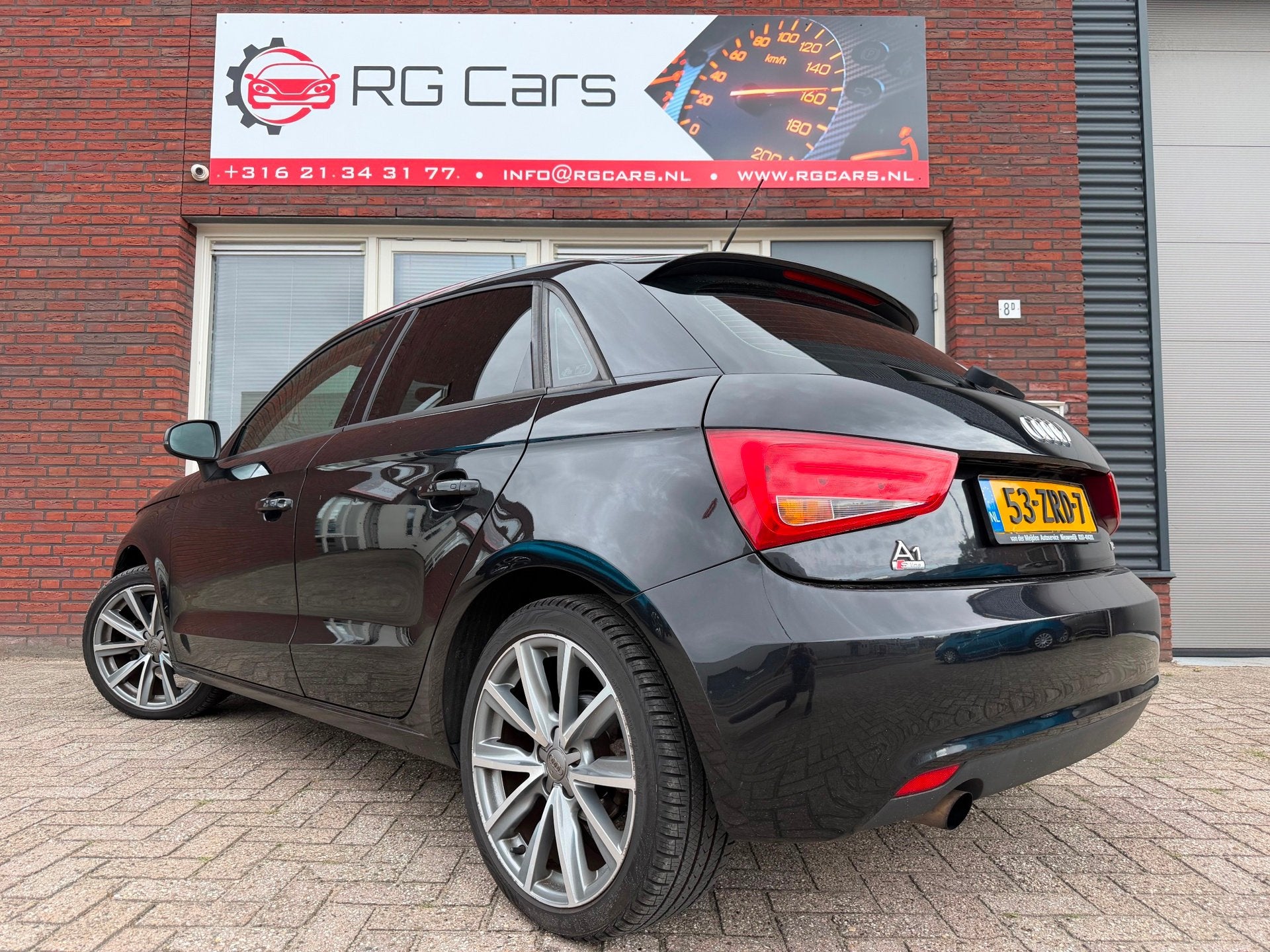 Audi A1 Sportback 1.2 TFSI Connect / Navi / Airco / Cruise /, Voorwielaandrijving, Euro 5, 4 cilinders, Met garantie (alle)