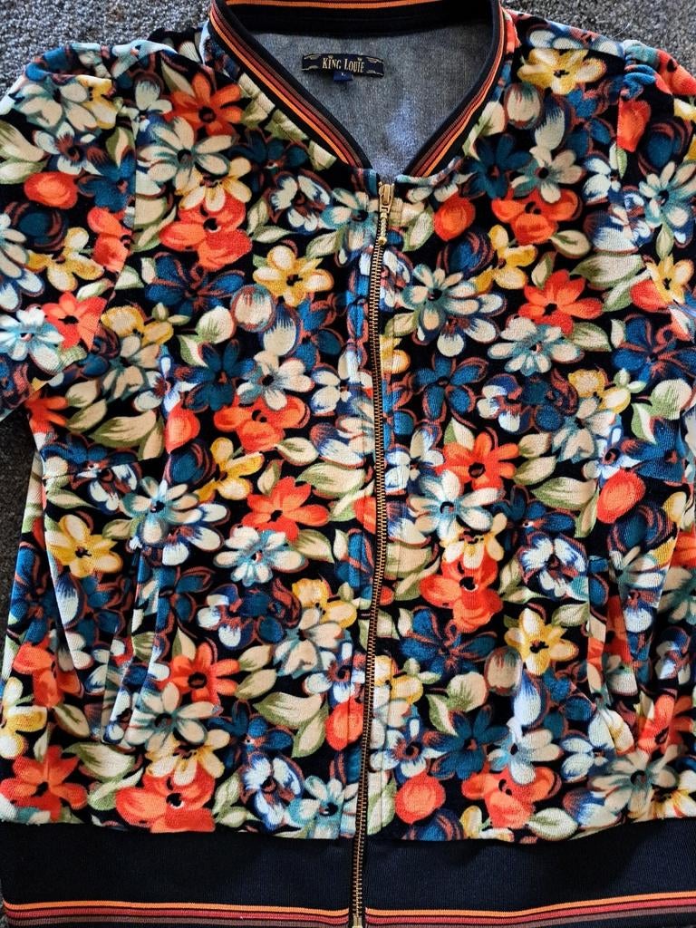King Louie bloemen vest fluweel maat M, Kleding | Dames, Truien en Vesten, Ophalen of Verzenden, Zo goed als nieuw, Blauw
