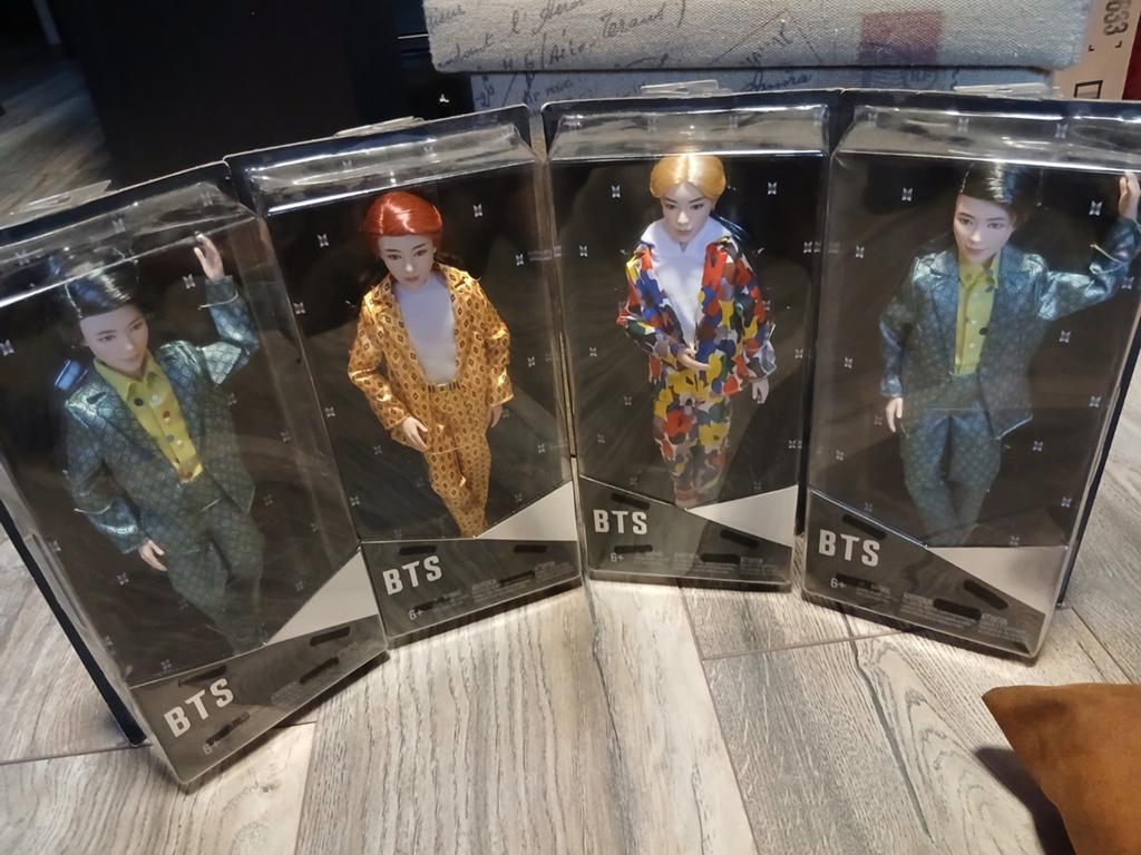 Barbie BTS poppen NRFB, Ophalen of Verzenden, Nieuw, Fashion Doll
