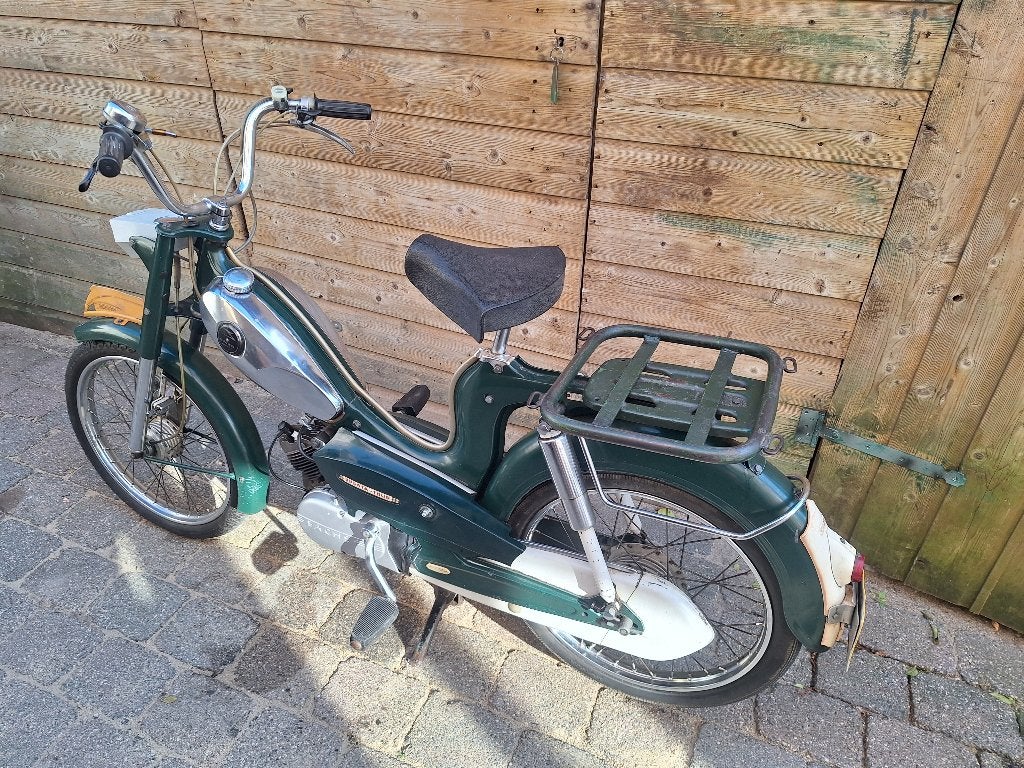 Oldtimer Sachs Bouwjaar 1977 met Geel kenteken voor 50km, Fietsen en Brommers, Ophalen, Sparta, Maximaal 45 km/u, 1 versnellingen
