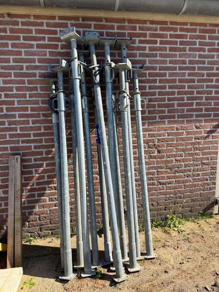 12x Stempels, schroefstempels, schroef bouw, Doe-het-zelf en Verbouw, Steigers, Ophalen, Zo goed als nieuw, Overige typen, Minder dan 2 meter