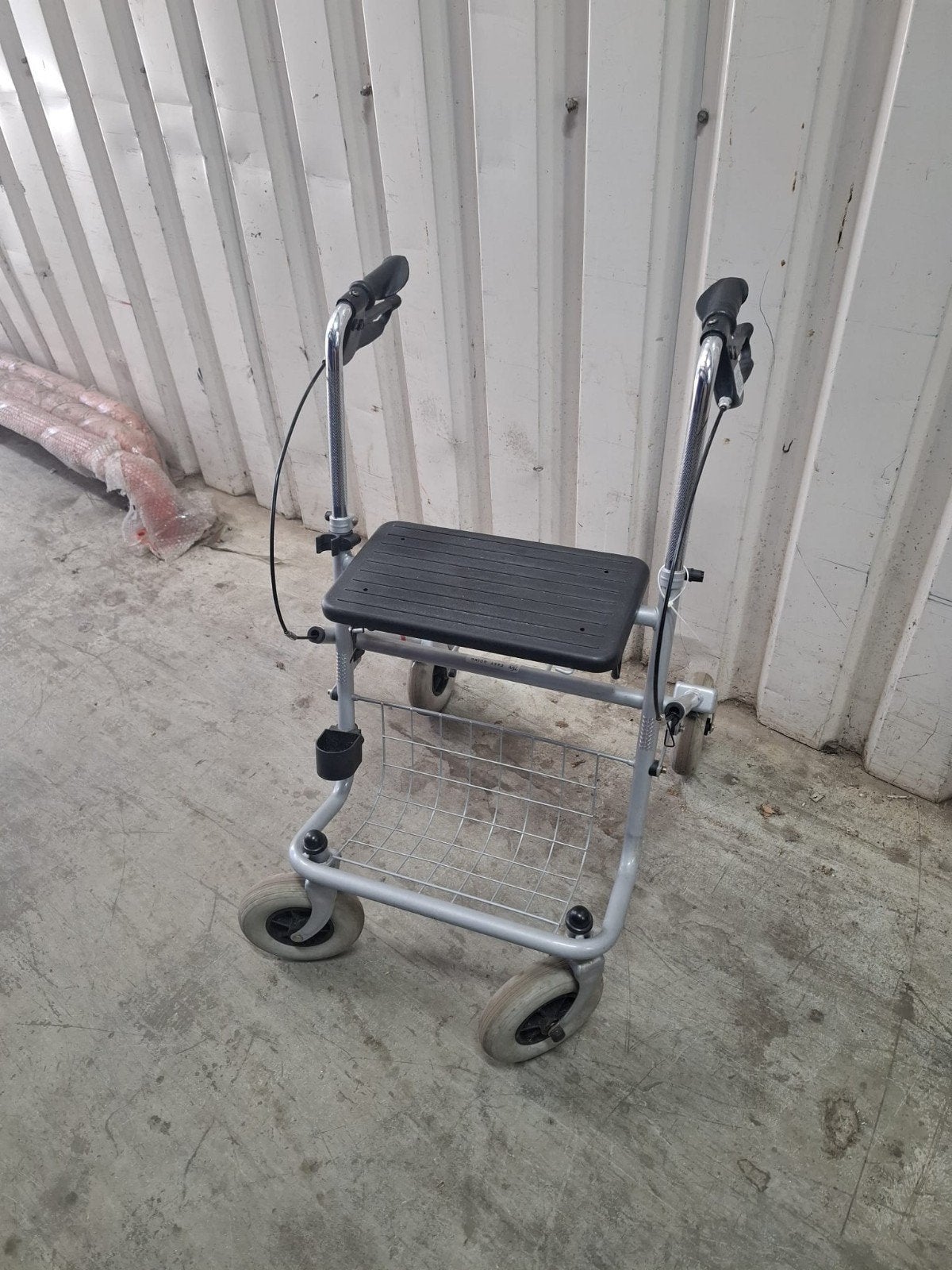 rollator, Diversen, Ophalen