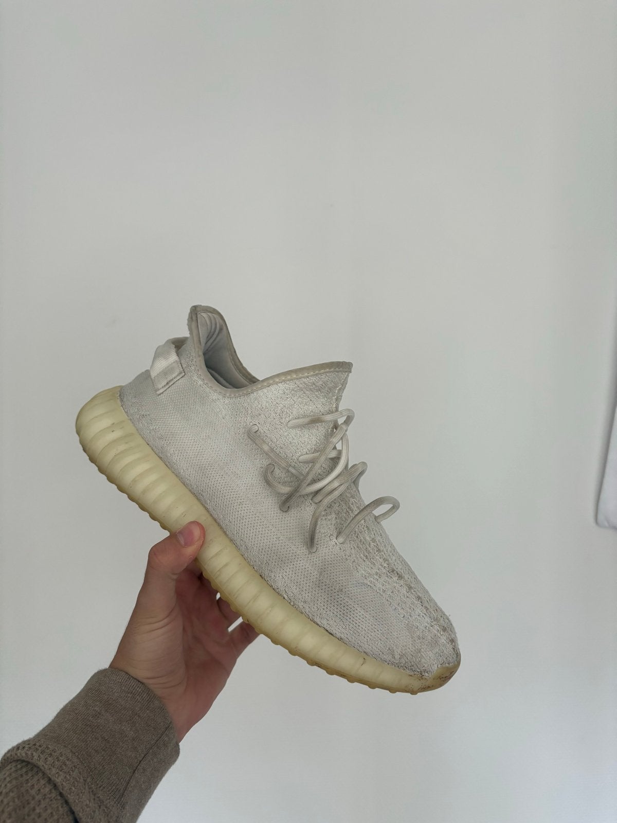 Adidas Yeezy Boost 350 V2 Cream White - Maat 45 1/3, Ophalen of Verzenden, Gedragen, Wit, Sneakers of Gympen