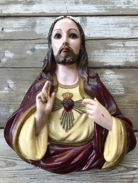Beeldje religieus uit Frankrijk . lengte 27 cm . kleine ver, Verzamelen, Ophalen of Verzenden, Gebruikt, Mens