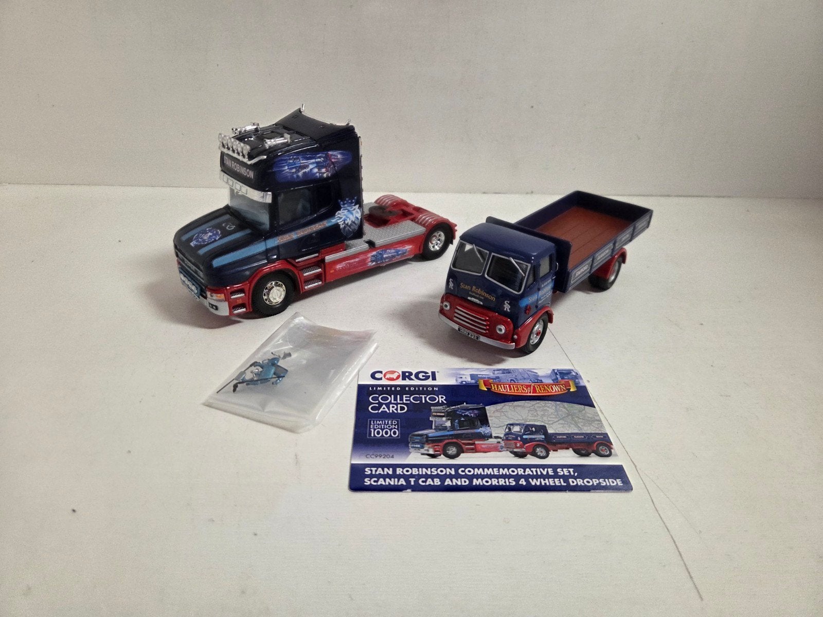 Corgi set Scania T en Morris 4 wheel Stan Robinson, Corgi, ., Ophalen of Verzenden, Zo goed als nieuw