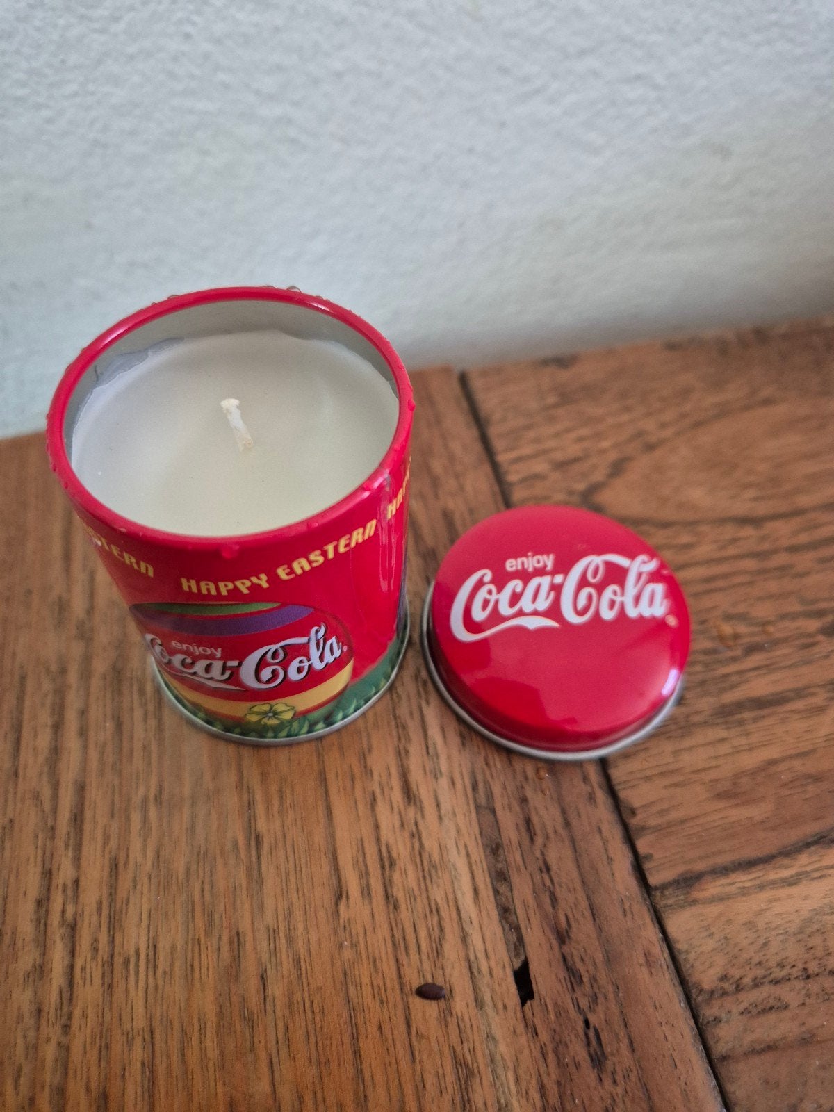 Vintage Coca-Cola geurkaars in blik - Happy Easter / Pasen, Ophalen of Verzenden, Zo goed als nieuw, Overige