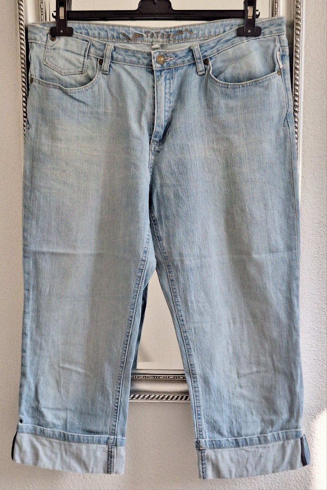 Leuke 3/4 spijkerbroek - maat 32 - merk SoSoire -lichtblauw, Kleding | Dames, Blauw, Ophalen of Verzenden, Zo goed als nieuw, SoSoire