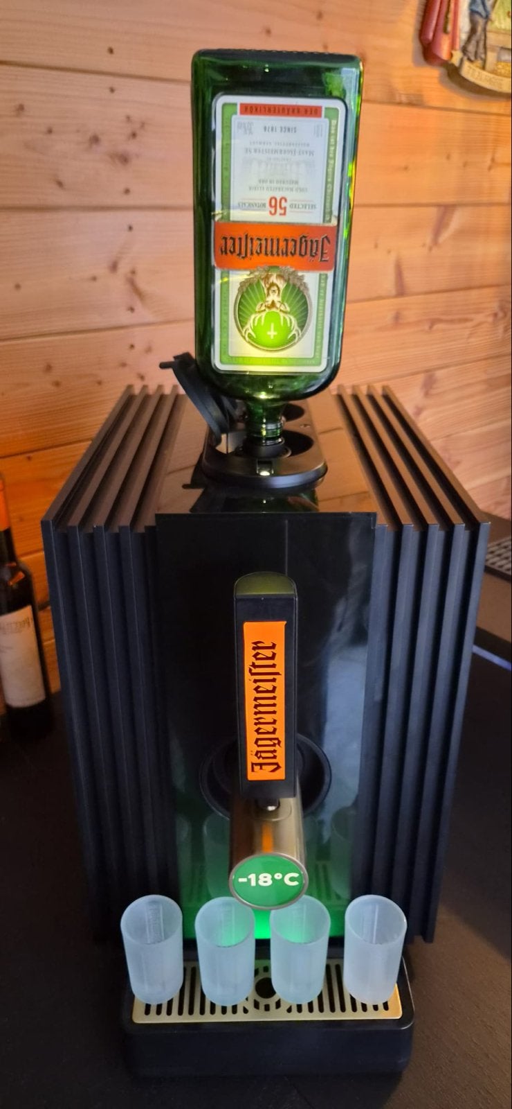 Jägermeister Tapmachine - Zo goed als nieuw, 3 flessen, Witgoed en Apparatuur, Ophalen, Gebruikt, Overige merken