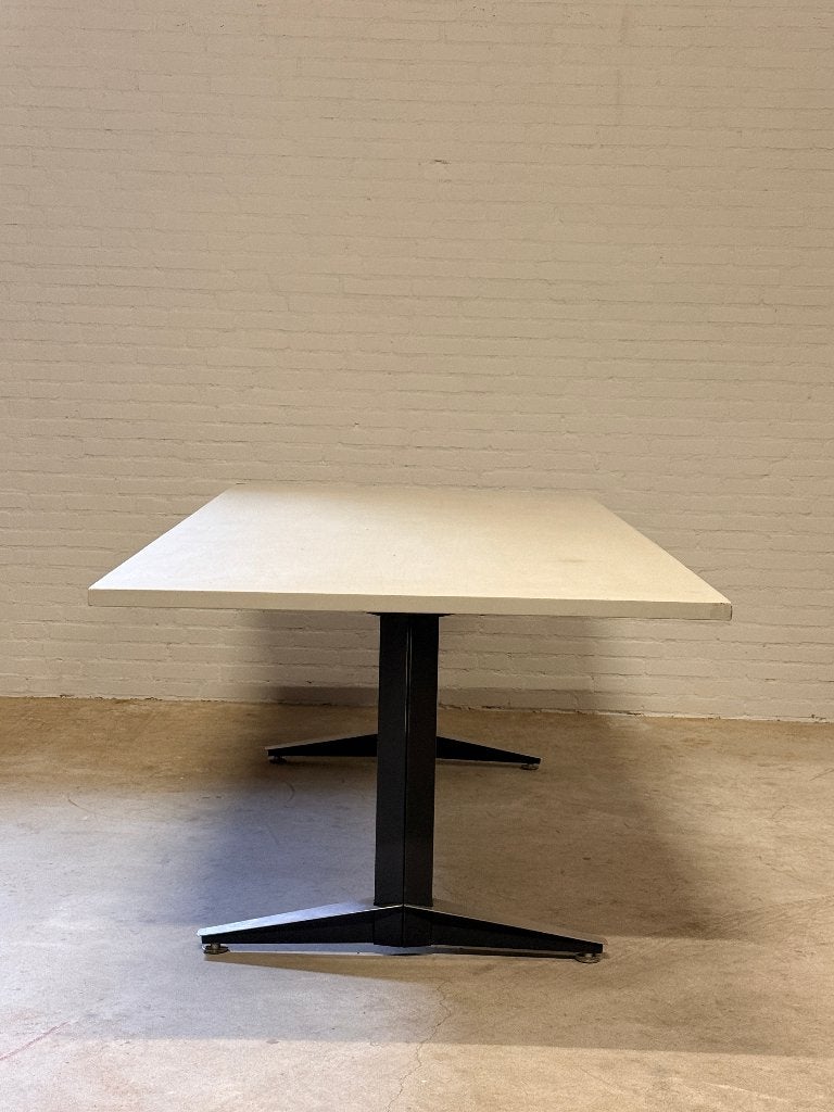 Vintage Gispen vergadertafel - 240 x 105 cm, Ophalen, Gebruikt, Metaal, Vintage