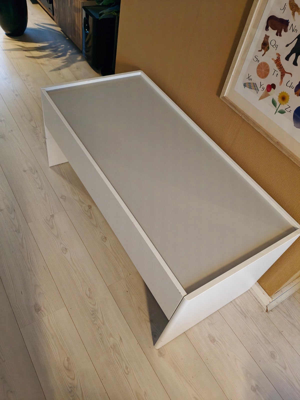 IKEA DUNDRA Speeltafel met lade - 119x57x52cm, Ophalen, Gebruikt