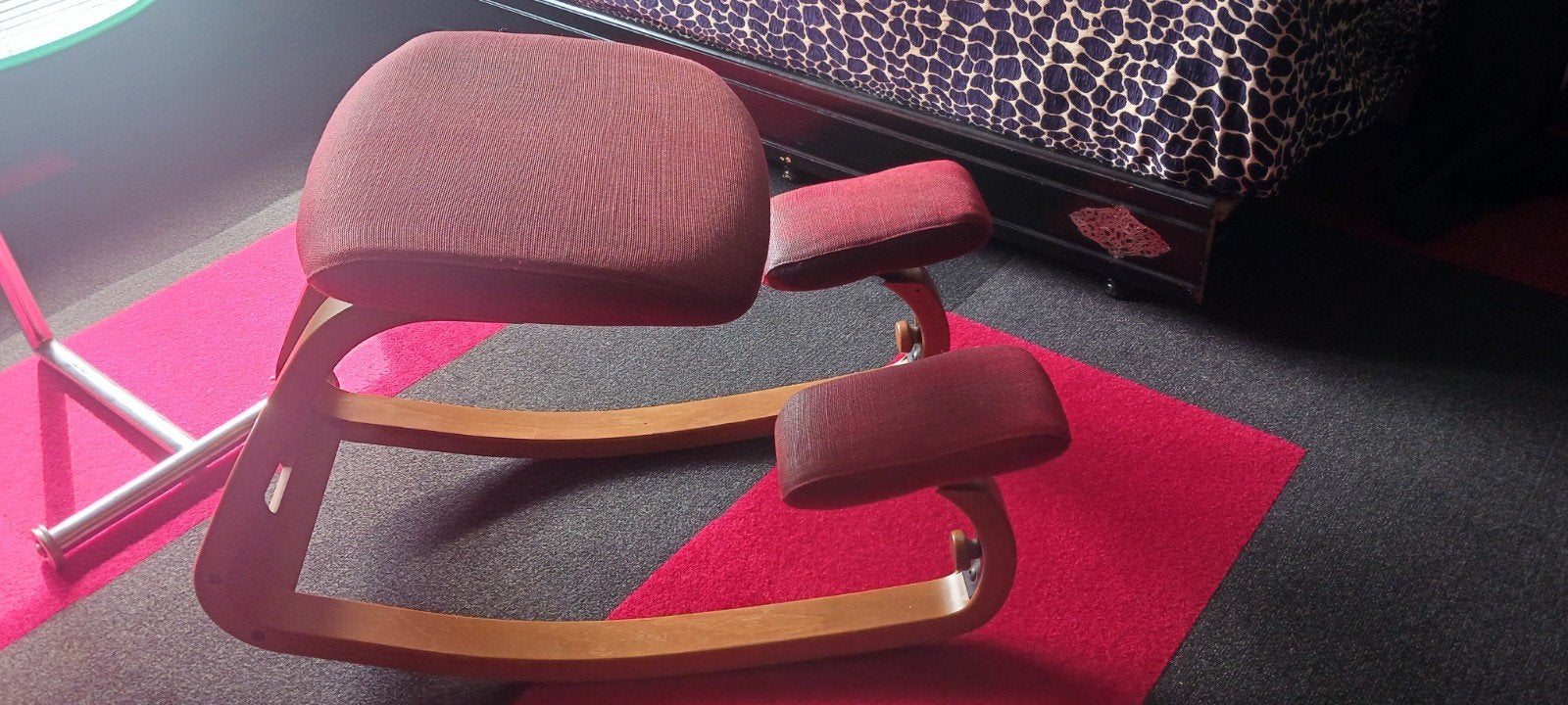 Stokke Varier Variable Balans Kniestoel - Ergonomisch, Huis en Inrichting, Ergonomisch, Scandinavisch, Gebruikt, Overige kleuren