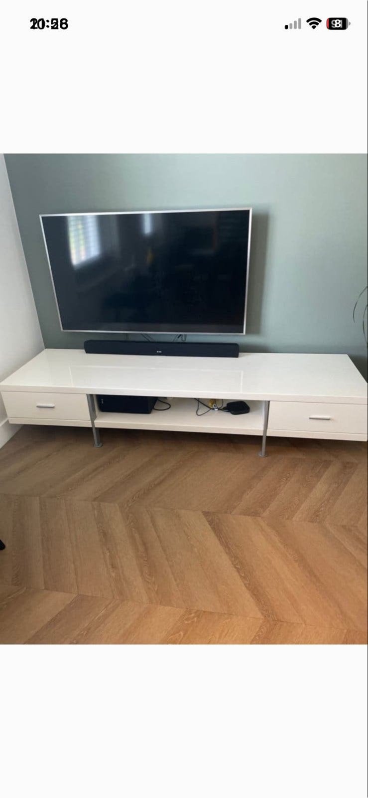 Hoogglans wit tv meubel, Ophalen, 150 tot 200 cm, Zo goed als nieuw, Minder dan 100 cm