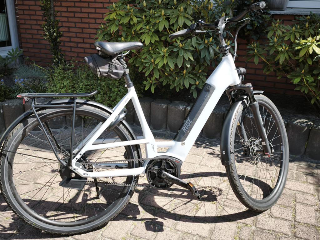 Rose Extrawatt E-bikes: Heren- en Damesfiets Bosch, 51 tot 55 cm, Ophalen, Gebruikt, Overige merken