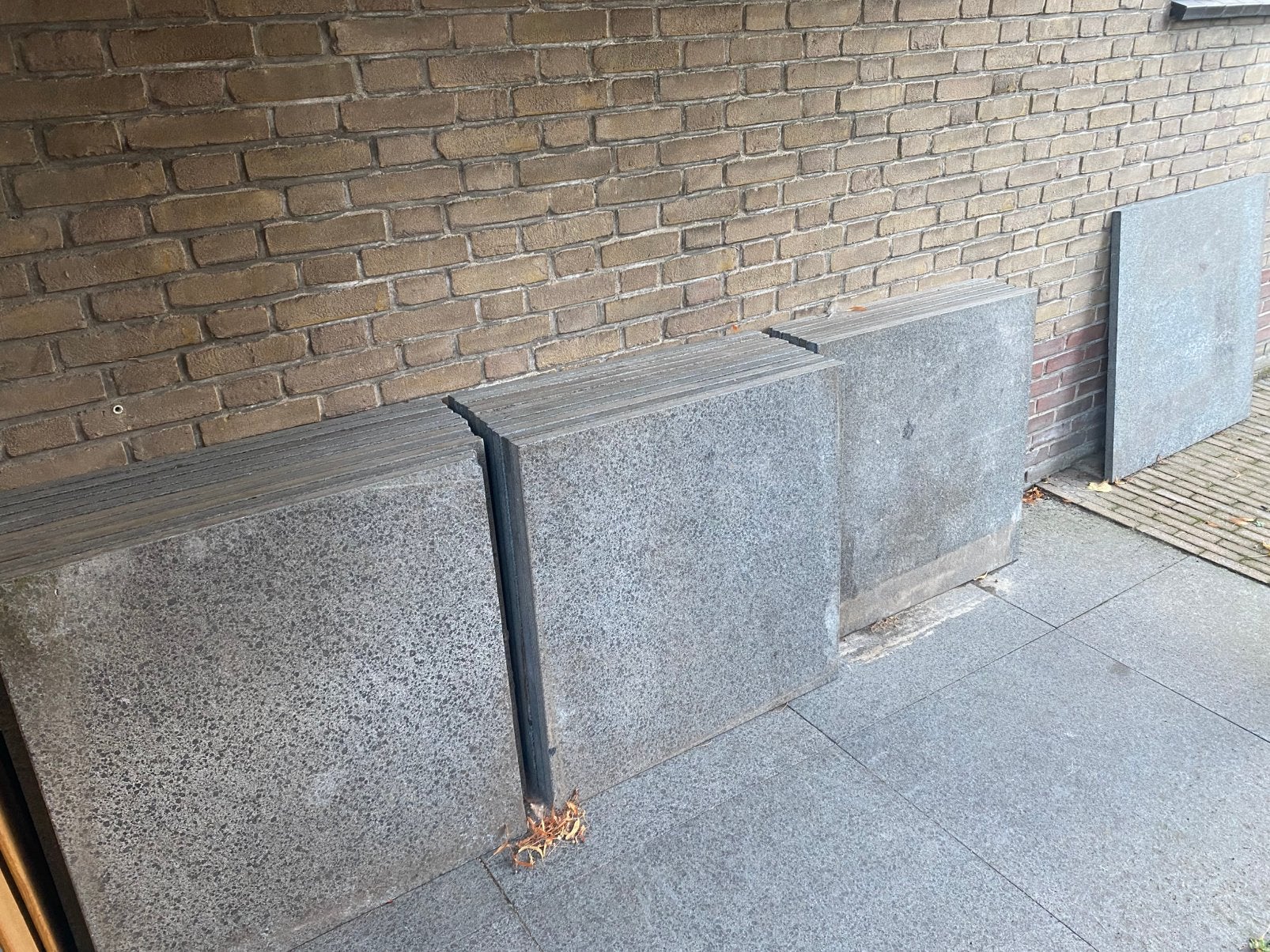 Basalt hardsteen terras tegels 80x80x3 cm, Tuin en Terras, Ophalen, Gebruikt