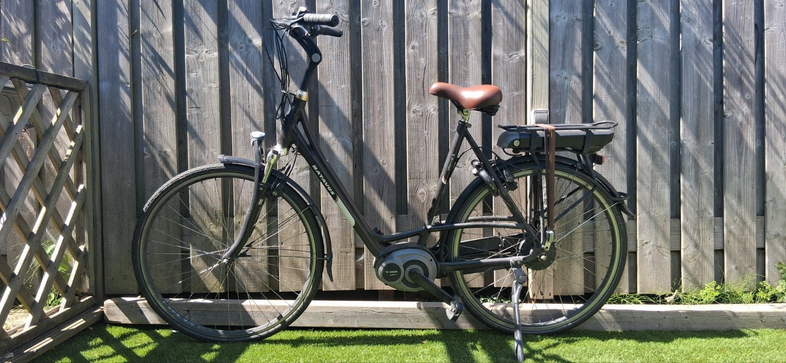 Batavus Milano e-go met Bosch middenmotor Bieden vanaf €400, Ophalen, Batavus, Zo goed als nieuw, 59 cm of meer