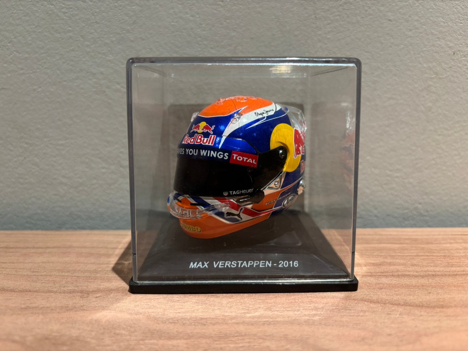 Max verstappen helm 1:5 spa 2016, Ophalen of Verzenden, Zo goed als nieuw, Formule 1