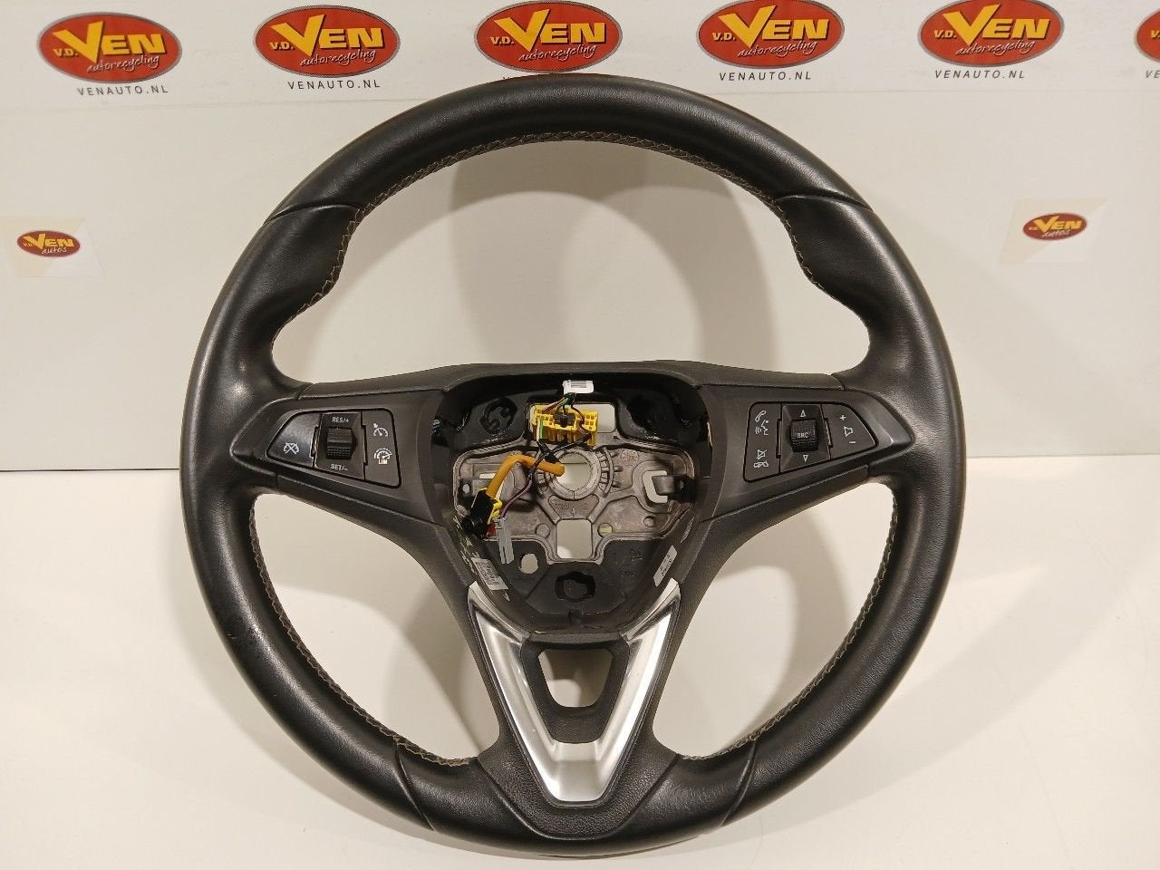 Stuur Opel Astra, Auto-onderdelen, Onderdelen@venauto.nl, Van der Ven Autorecycling B.V., Gebruikt, Ettenseweg 76, 4706 PB Roosendaal, The Netherlands
