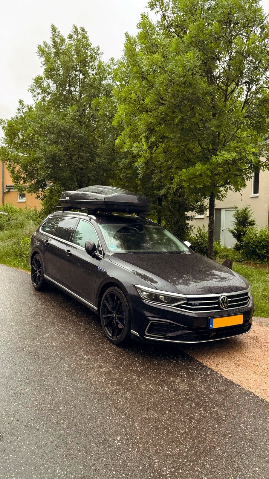 Ruime dakkoffer te huur 580 liter evt incl dakdragers, Auto diversen, Ophalen, Gebruikt