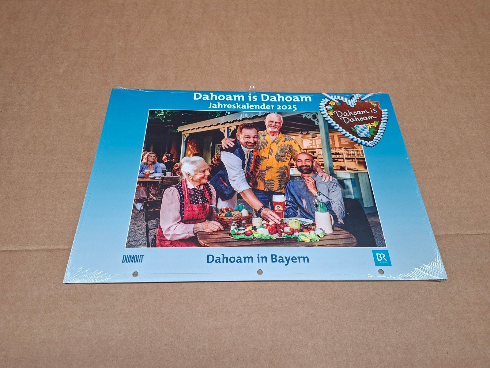 Dahoam is dahoam kalender, nieuw in verpakking, Ophalen of Verzenden, Jaarkalender, Nieuw