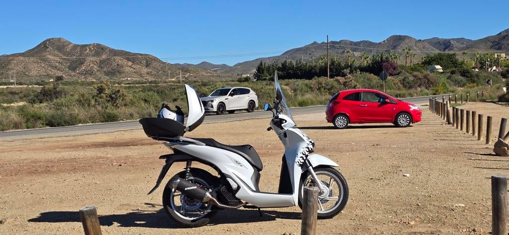 Honda SHI Scooter125 cc. met Topkoffer en Windscherm, Ophalen, Gebruikt, Overige typen, Overige merken