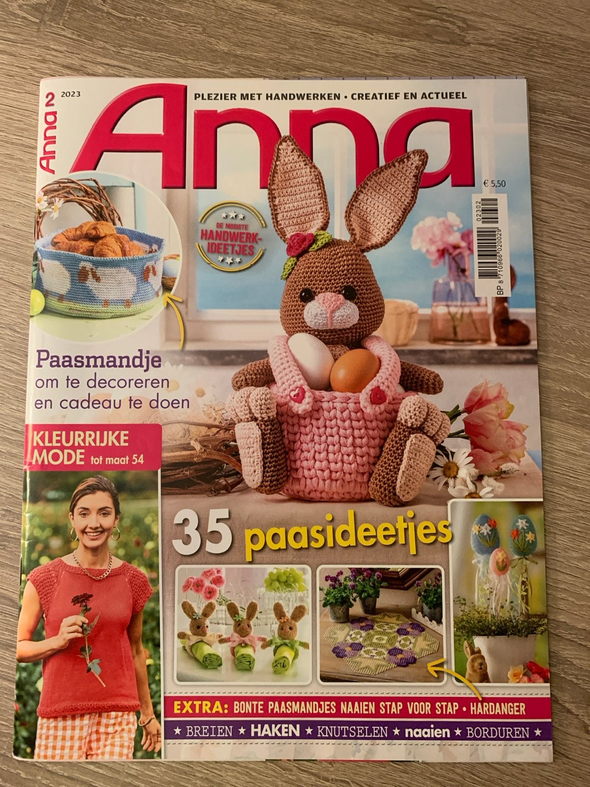 Anna 2 2023: Paasideetjes, Breien, Haken, Knutselen, Ophalen of Verzenden, Zo goed als nieuw, Breien of Haken, Patroon of Boek