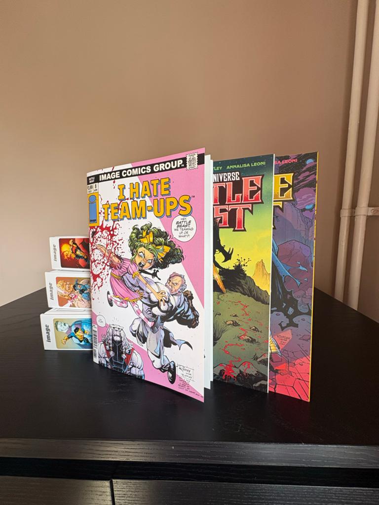 Invincible Compendium 1, 2, 3 & Battle Beast Comics, Complete serie of reeks, Ophalen of Verzenden, Zo goed als nieuw, Amerika