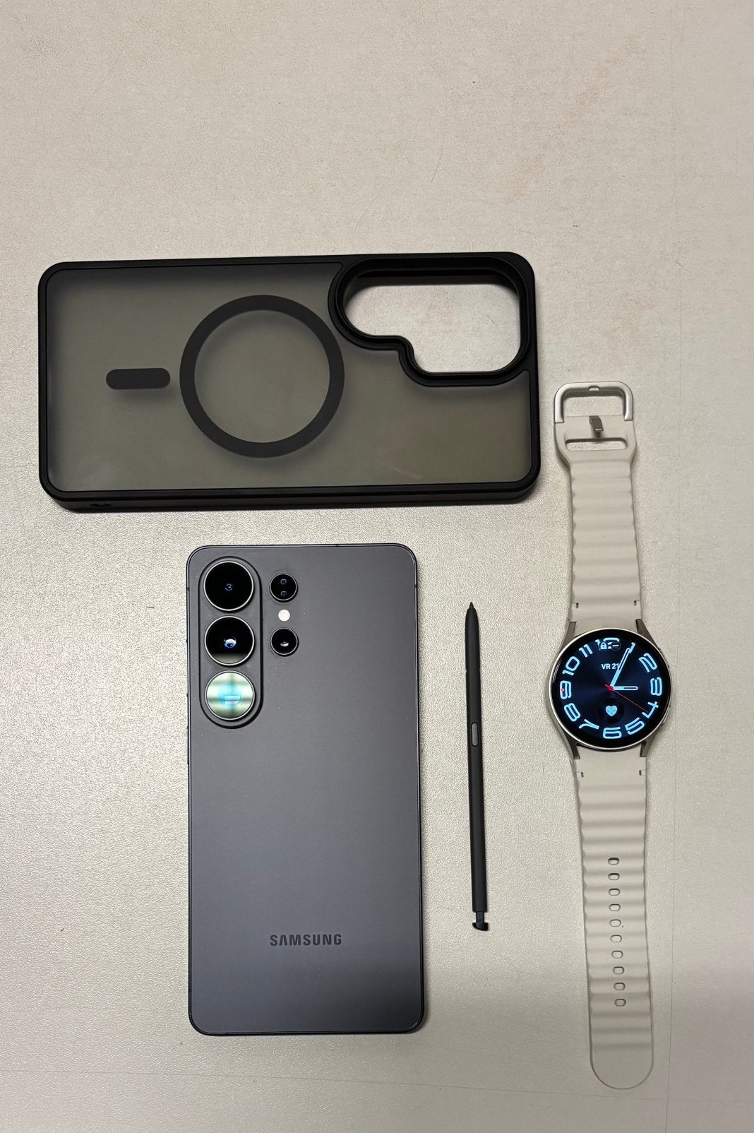 Samsung Galaxy S26 Ultra 1TB en Galaxy Watch 7. (Z.G.A.N), Telecommunicatie, Mobiele telefoons | Samsung, Zwart, Ophalen of Verzenden