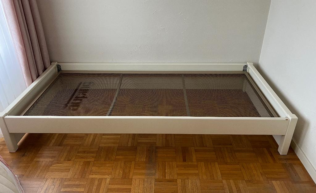 Auping bed / eenpersoons bed met spiraalbodem, Huis en Inrichting, Slaapkamer | Bedden, 90 cm, Eenpersoons, Wit, Ophalen of Verzenden