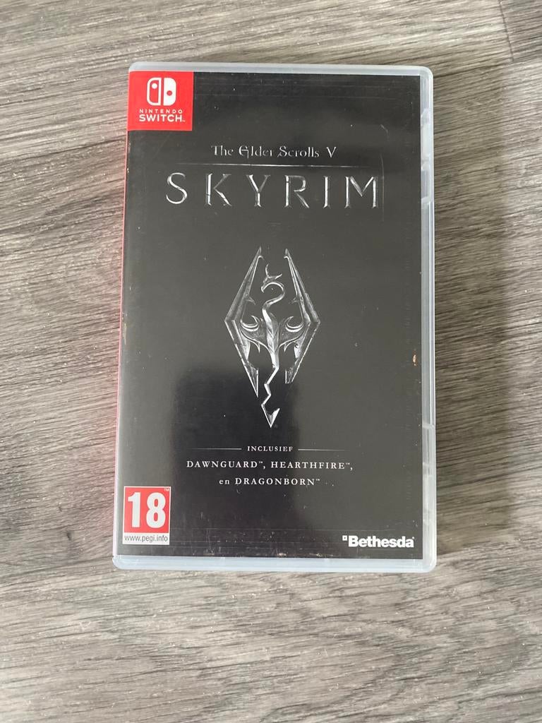 Skyrim Nintendo switch, Spelcomputers en Games, Games | Nintendo Switch, Avontuur en Actie, Vanaf 18 jaar, 1 speler, Ophalen of Verzenden