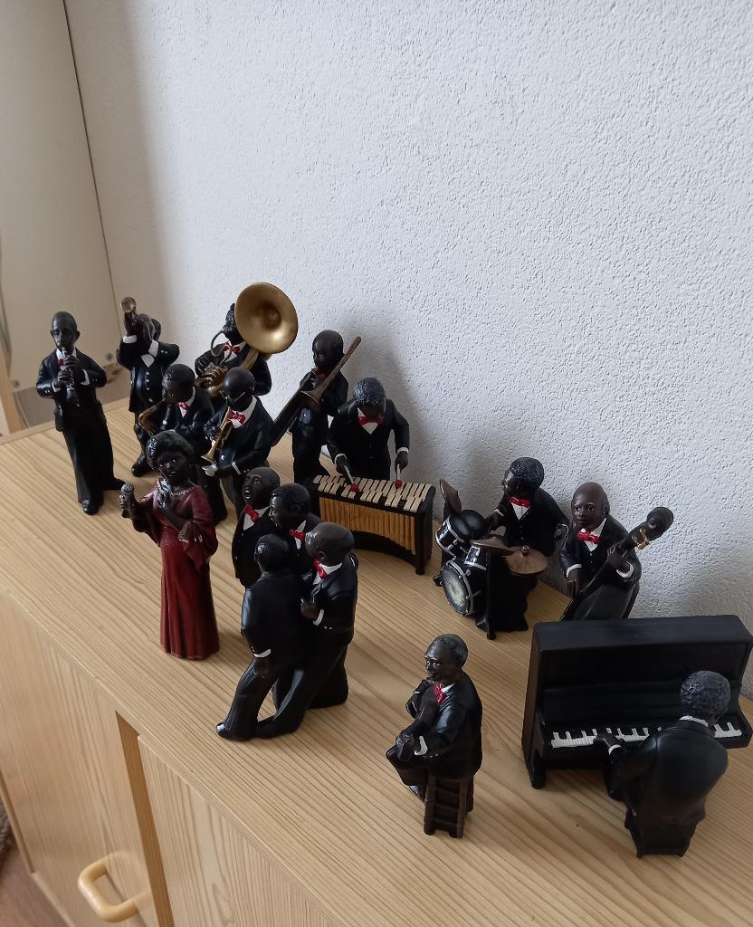 Beeldjes compleet orkest, Ophalen, Meerkleurig, Overige stijlen, Zo goed als nieuw